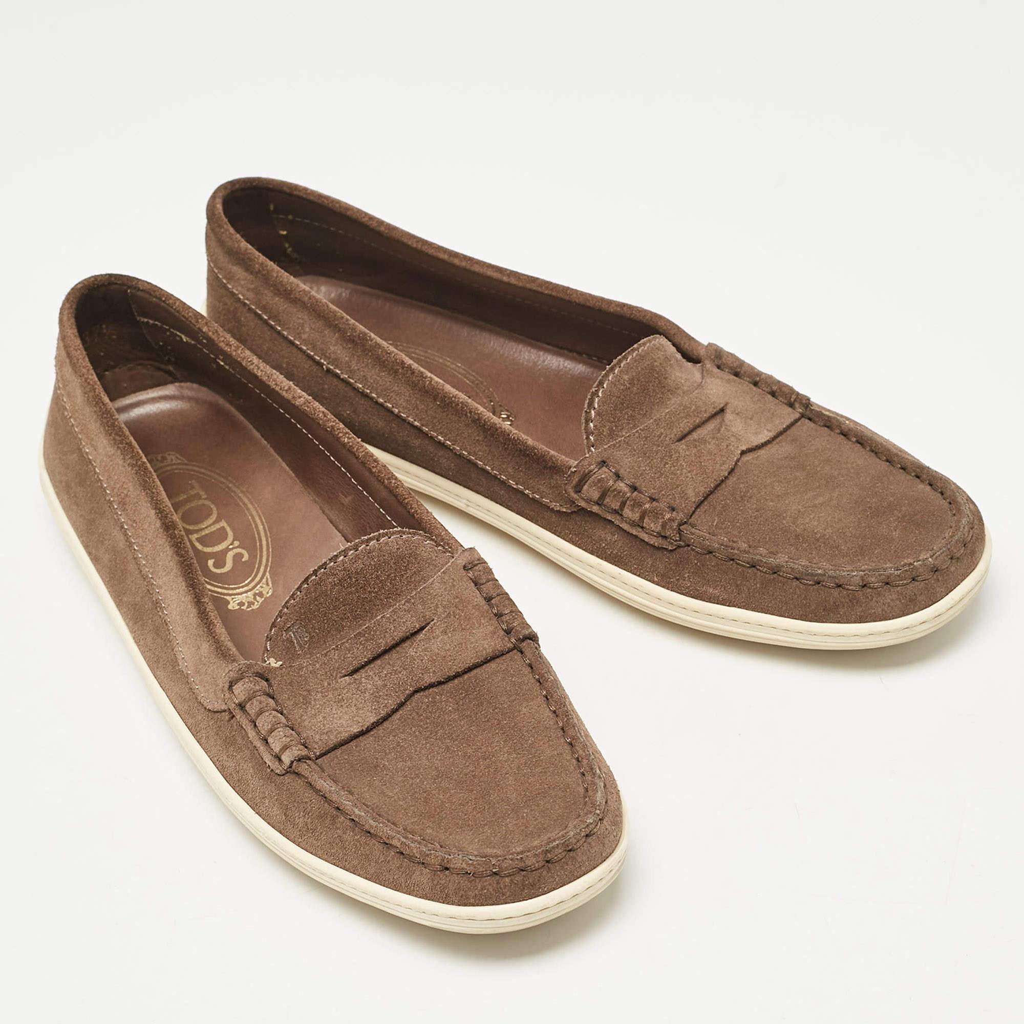 Women's Tod's Khaki Brown Suede Penny Slip On Loafers Size 37.5 For Sale