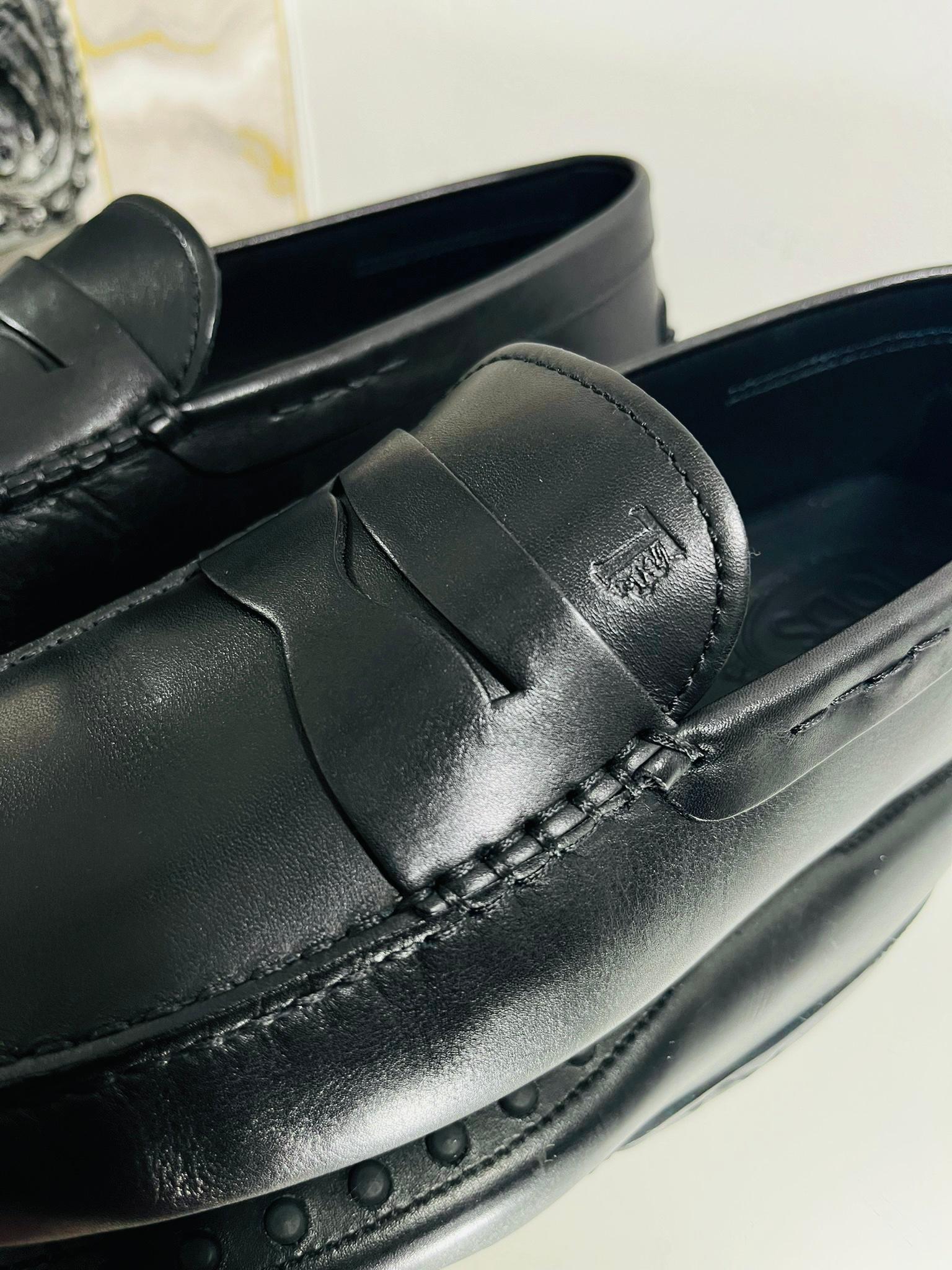 Tod's Leather Gommino Loafers 1