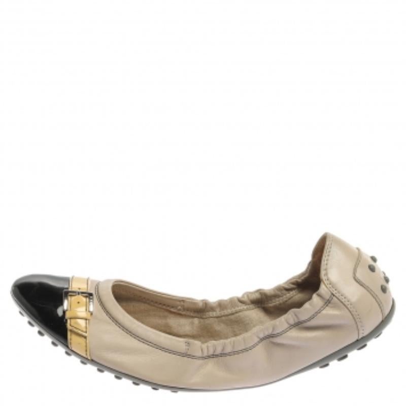 Tod's Leather & Patent Leather Cap Toe Buckle Detail Scrunch Ballet Flats Size38 For Sale 1