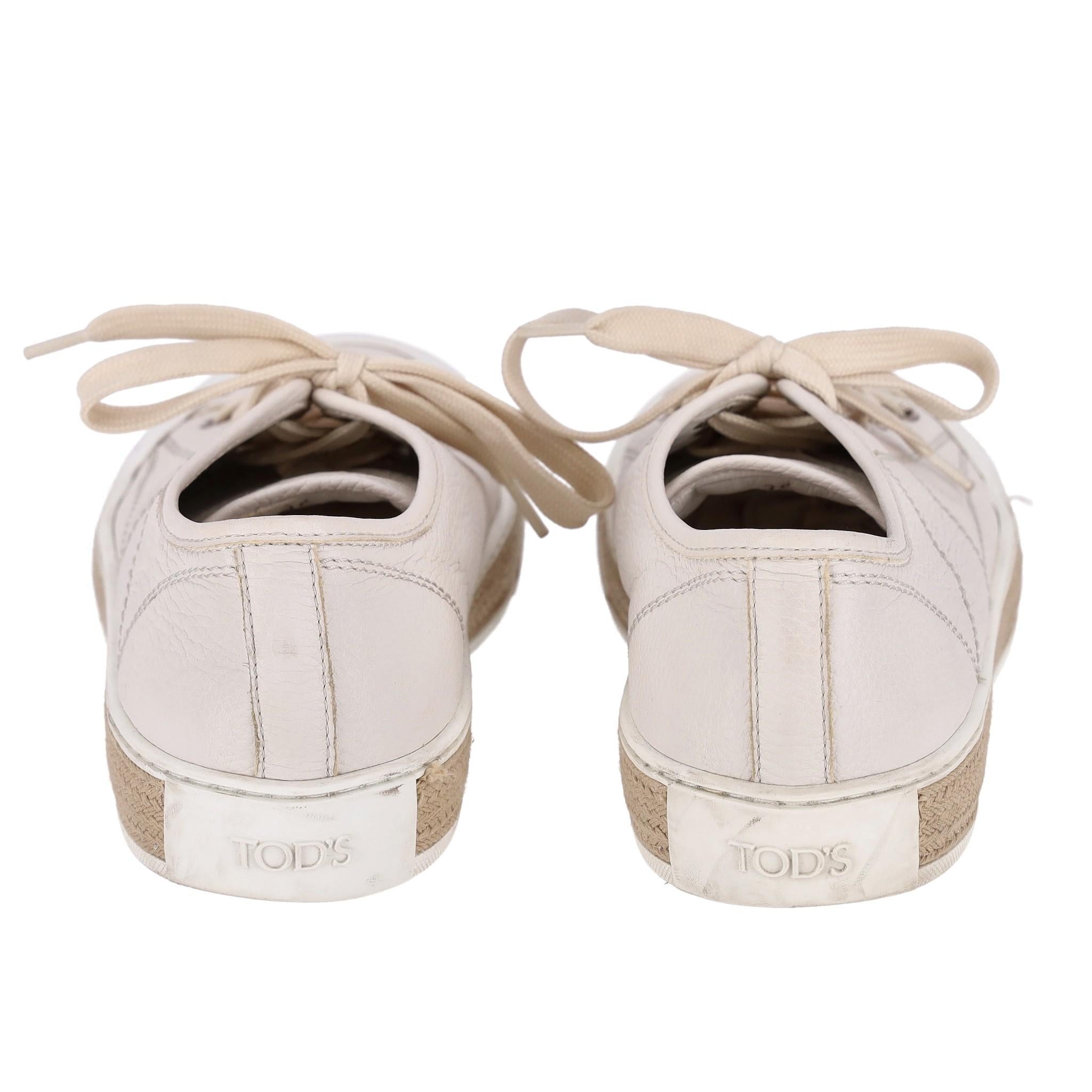 Tod's Leather Sneakers In Good Condition For Sale In London, GB