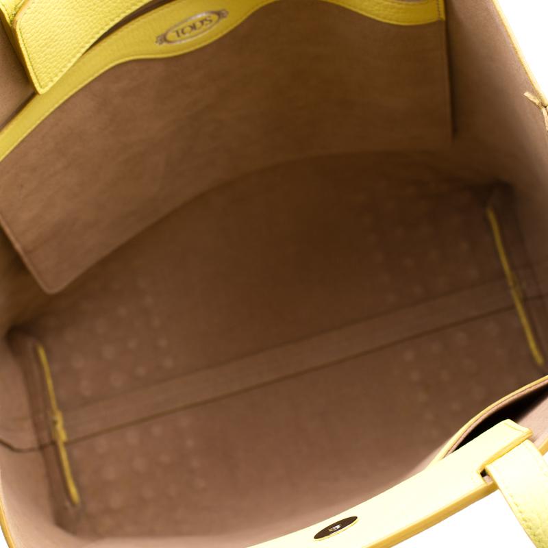 Tod's Light Yellow Leather Medium Wave Tote 4