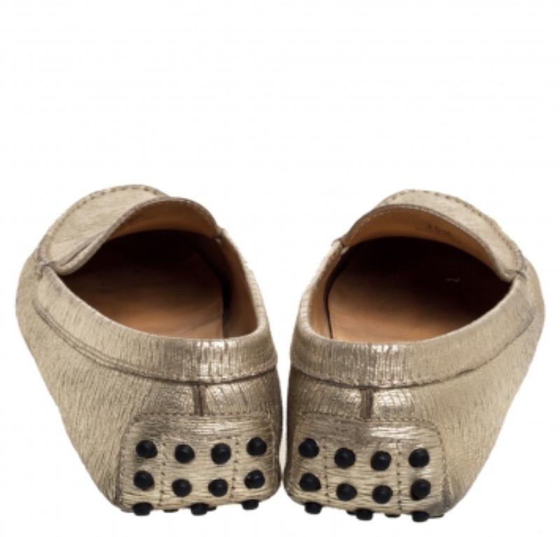 Tod's Metallic Gold Leather Penny Loafers Size 35.5 For Sale 1
