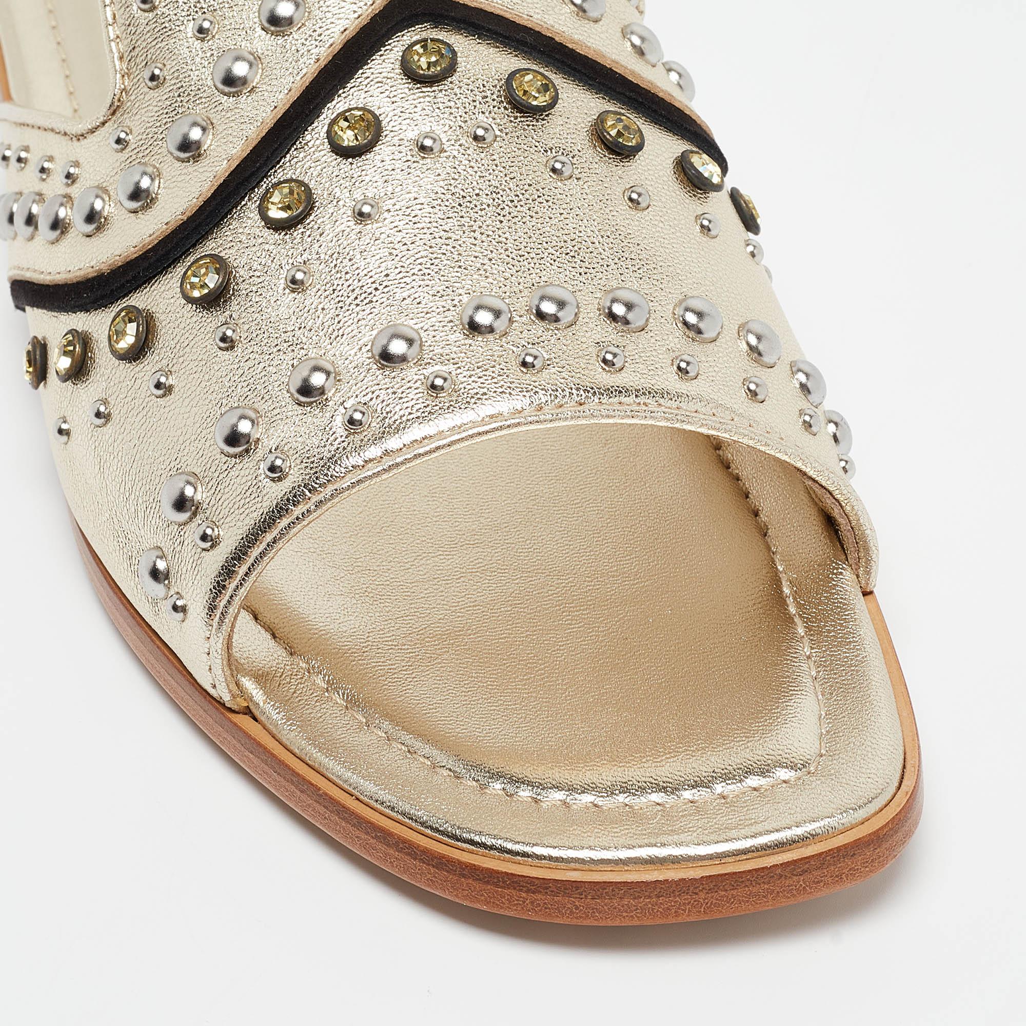 Tod's Metallic Gold Leather Studded Embellished Flat Slides Size 37.5 For Sale 3