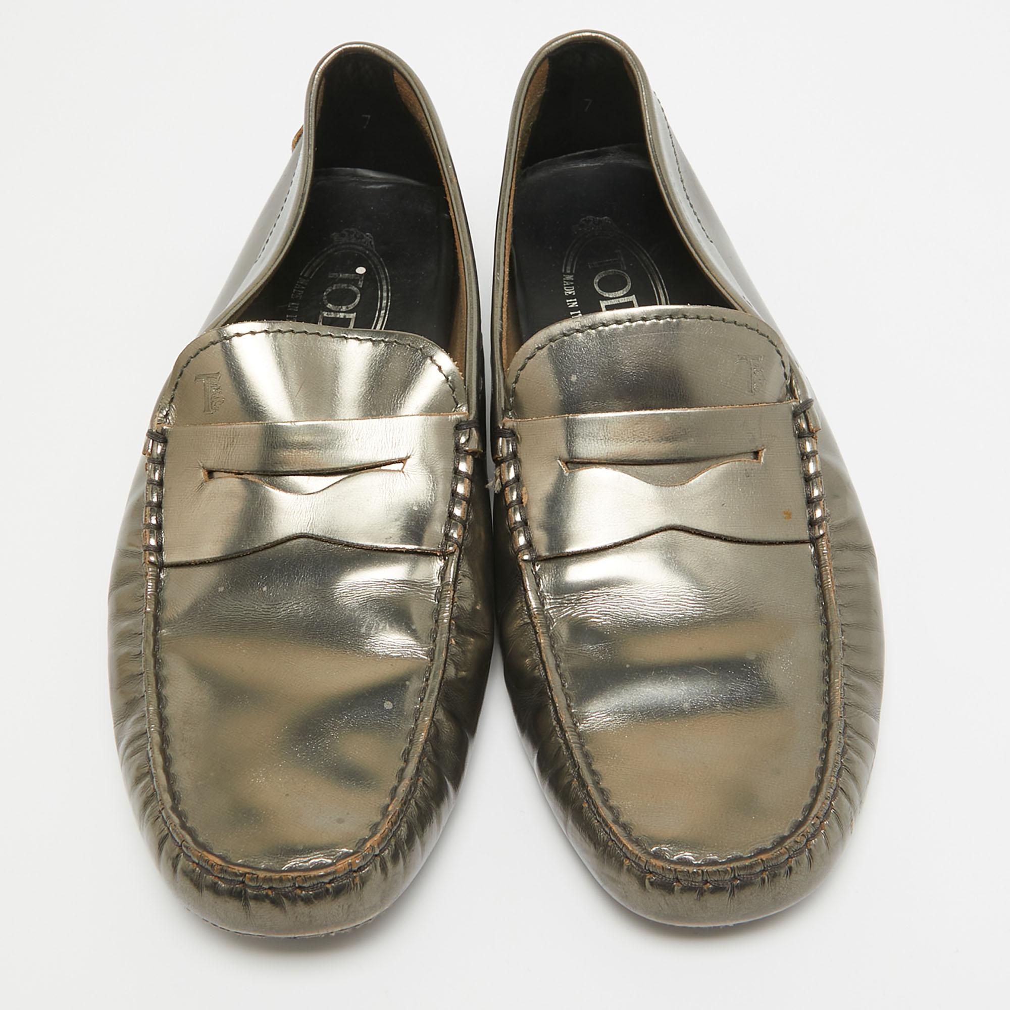 Gris Tod's Metallic Green Leather Penny Slip On Loafers Taille 41