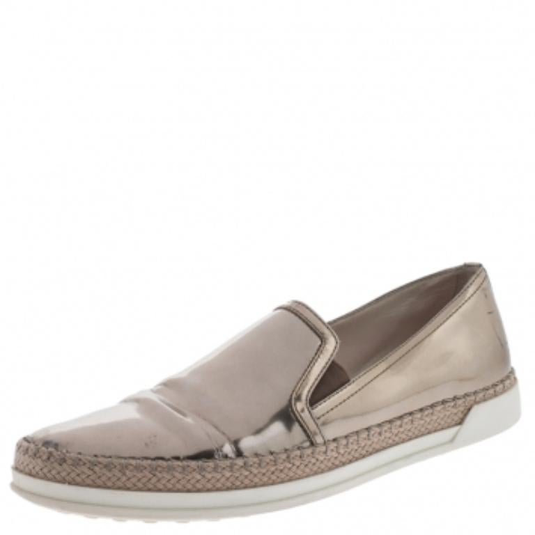 Tod's Metallic Roségold Lackleder Slip On Espadrilles Turnschuhe Größe 37,5 im Angebot 3
