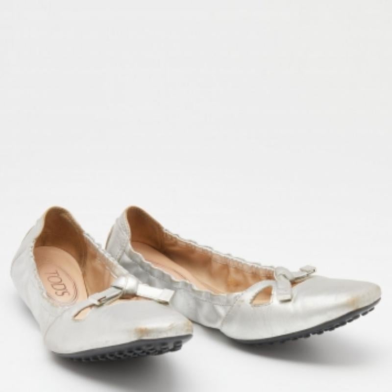 Tod's Metallic Silber Leder Scrunch Ballettschuhe Größe 37,5 Damen im Angebot