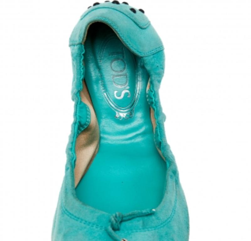 Tod's Mint Green Suede Bow Scrunch Ballet Flats Size 39 2