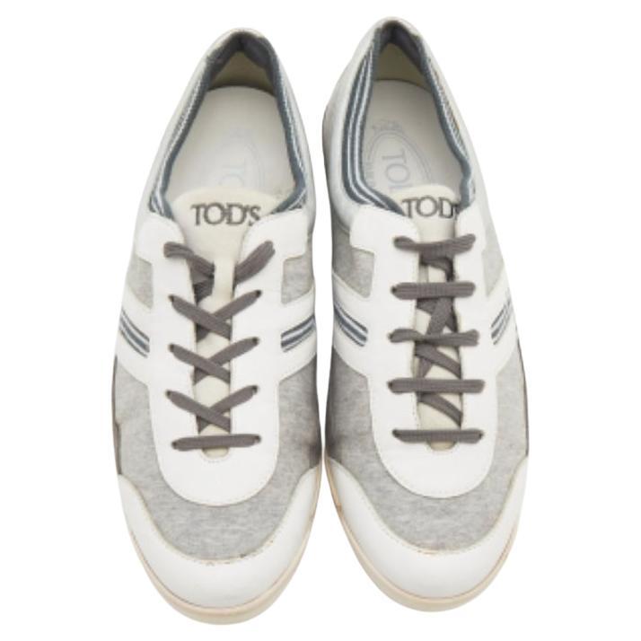 These Tod's sneakers for women are perfect for days when you wish for comfort and style! The shoes are crafted from fabric, leather, and suede and feature round toes, lace-ups, and durable rubber soles.