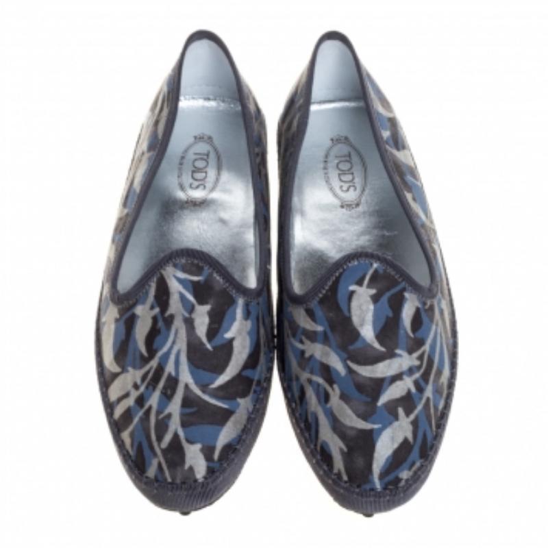 Women's Tod's Multicolor Floral Printed Canvas Gommino Smoking Slippers Size 39.5 For Sale