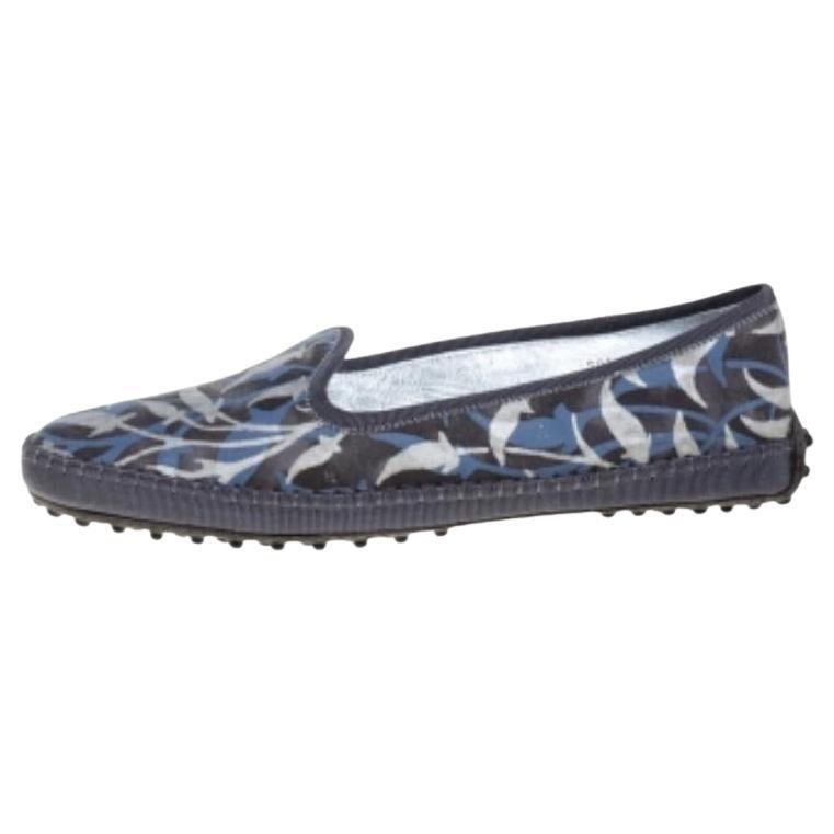 Tod's Multicolor Floral Printed Canvas Gommino Smoking Slippers Size 39.5 For Sale