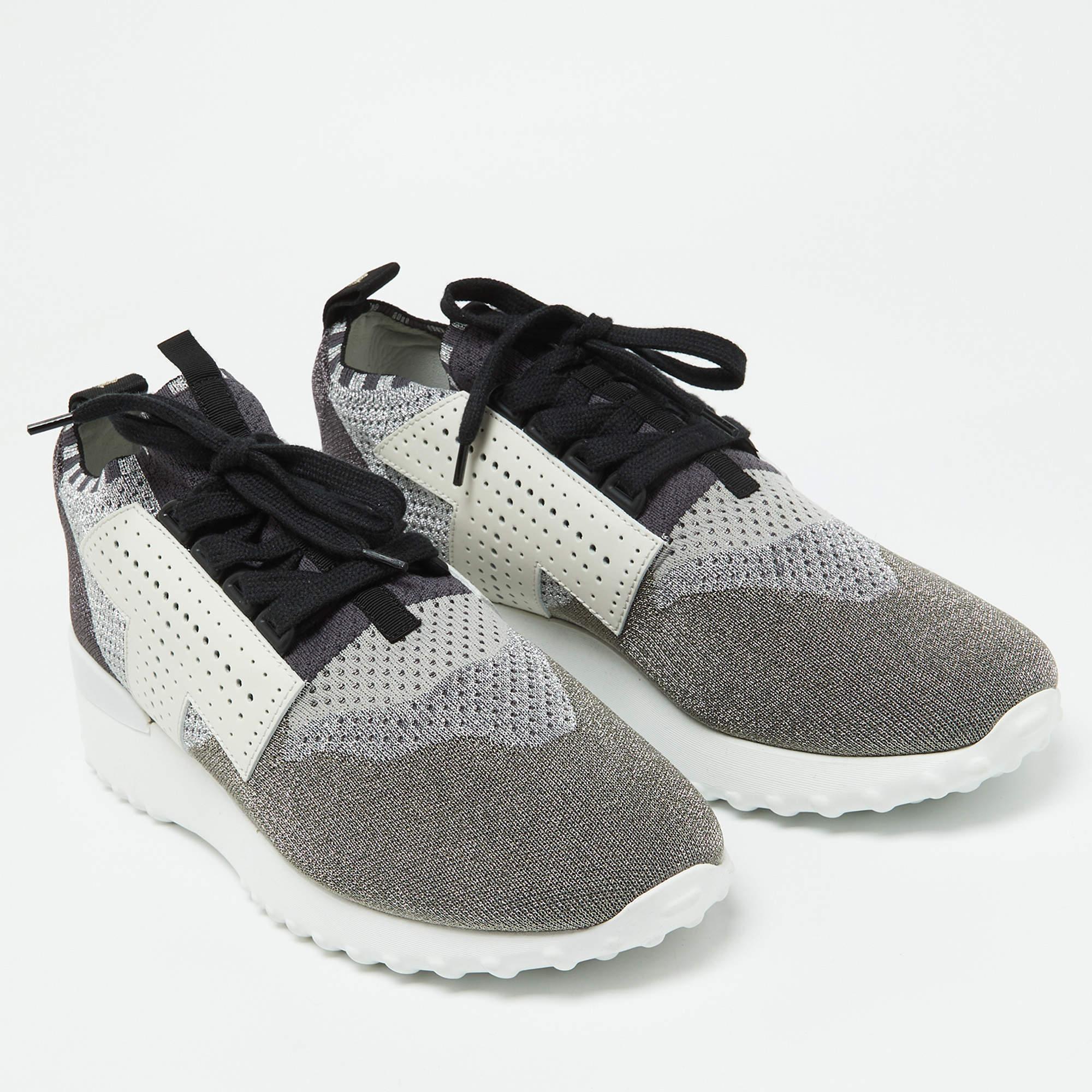 Tod's Multicolor Knit Fabric and Leather Lace Up Sneakers Size 40.5 In Excellent Condition For Sale In Dubai, Al Qouz 2
