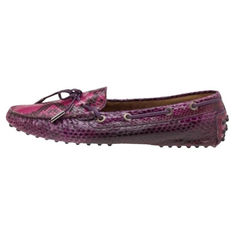 Mocassini Tod's con fiocco in pitone multicolore Taglia 39 in vendita