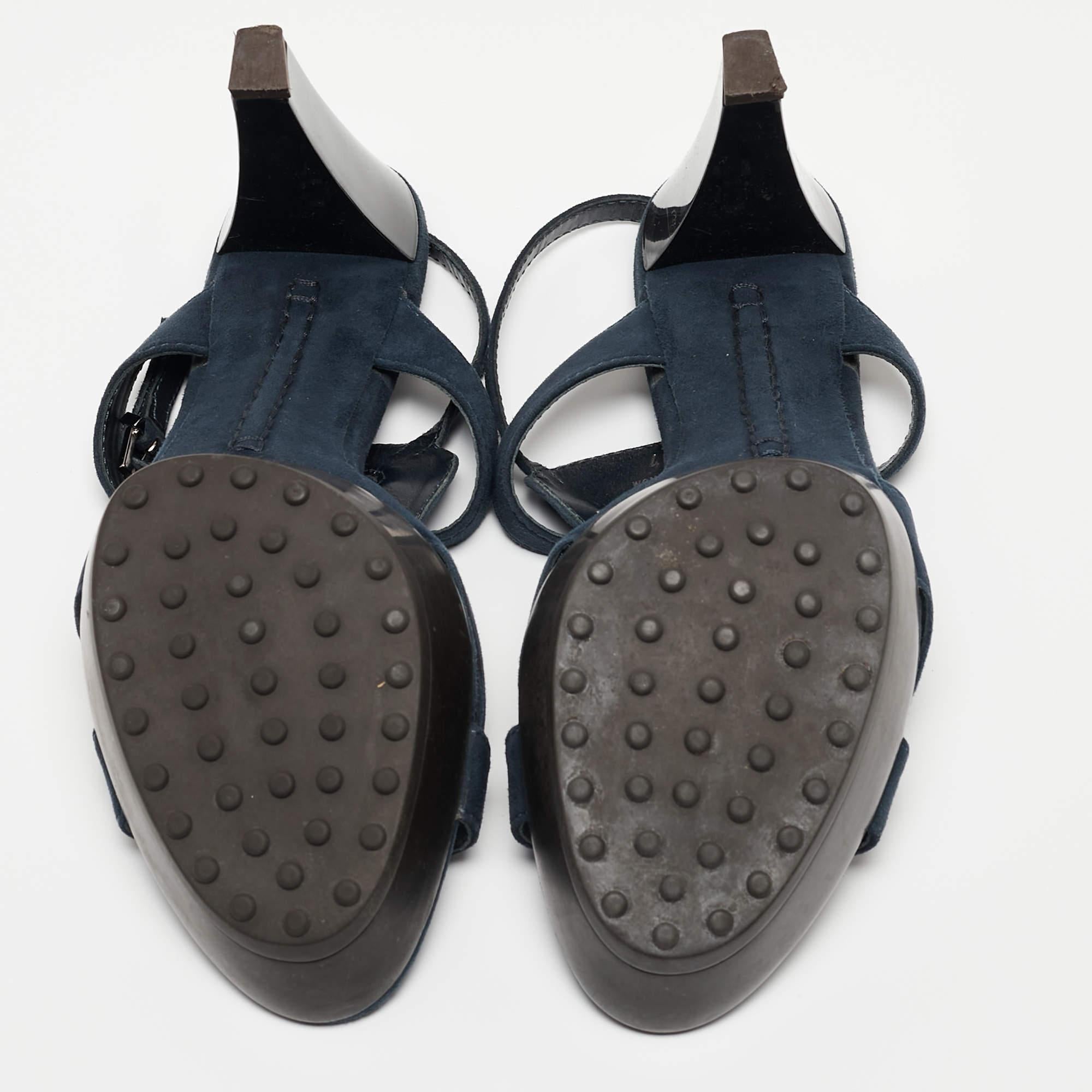 Tod's Marineblau Ausschnitt Wildleder Plateau Sandalen Größe 40 im Angebot 1