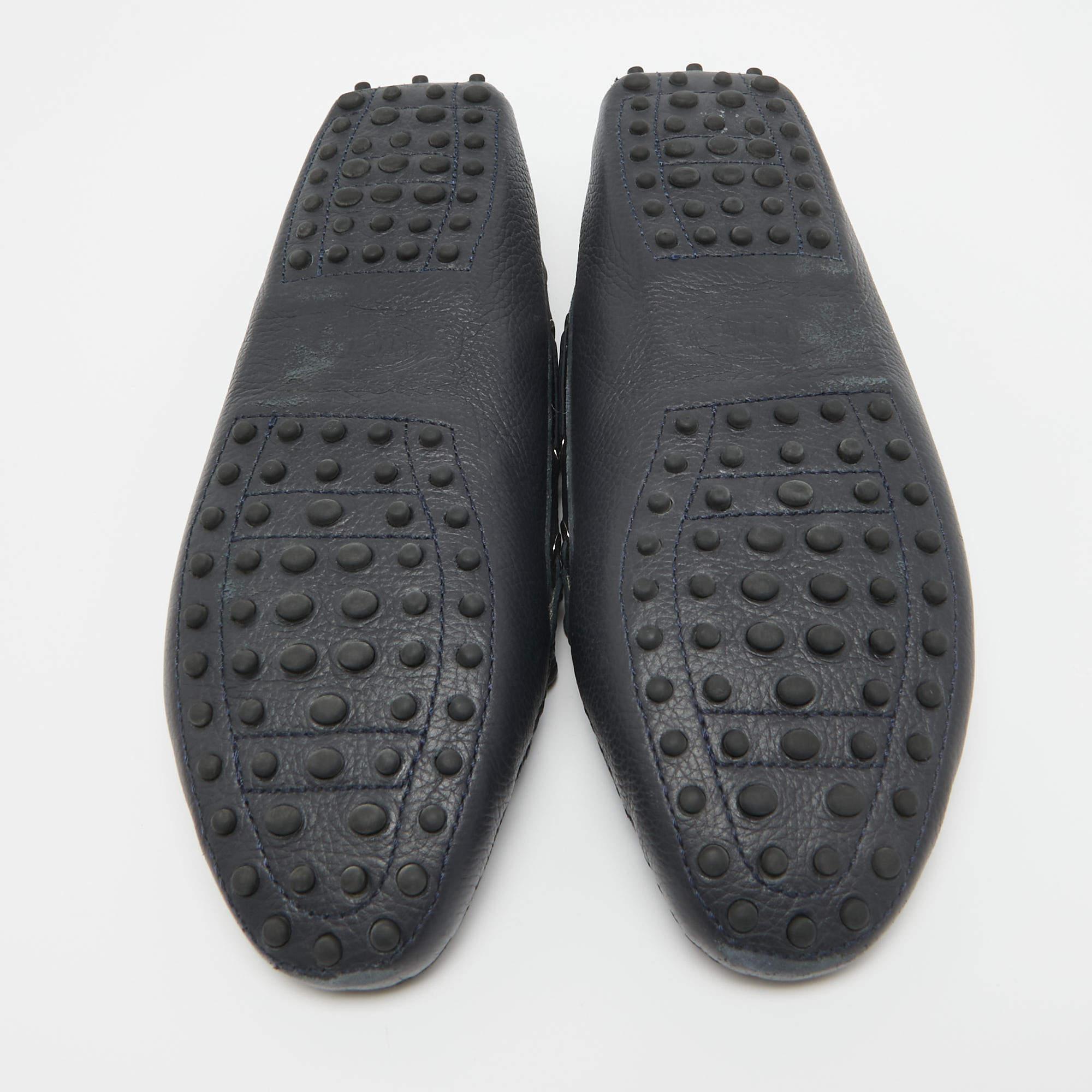 Tod's Navy Blue Leather Gommino Loafers Size 39.5 For Sale 1