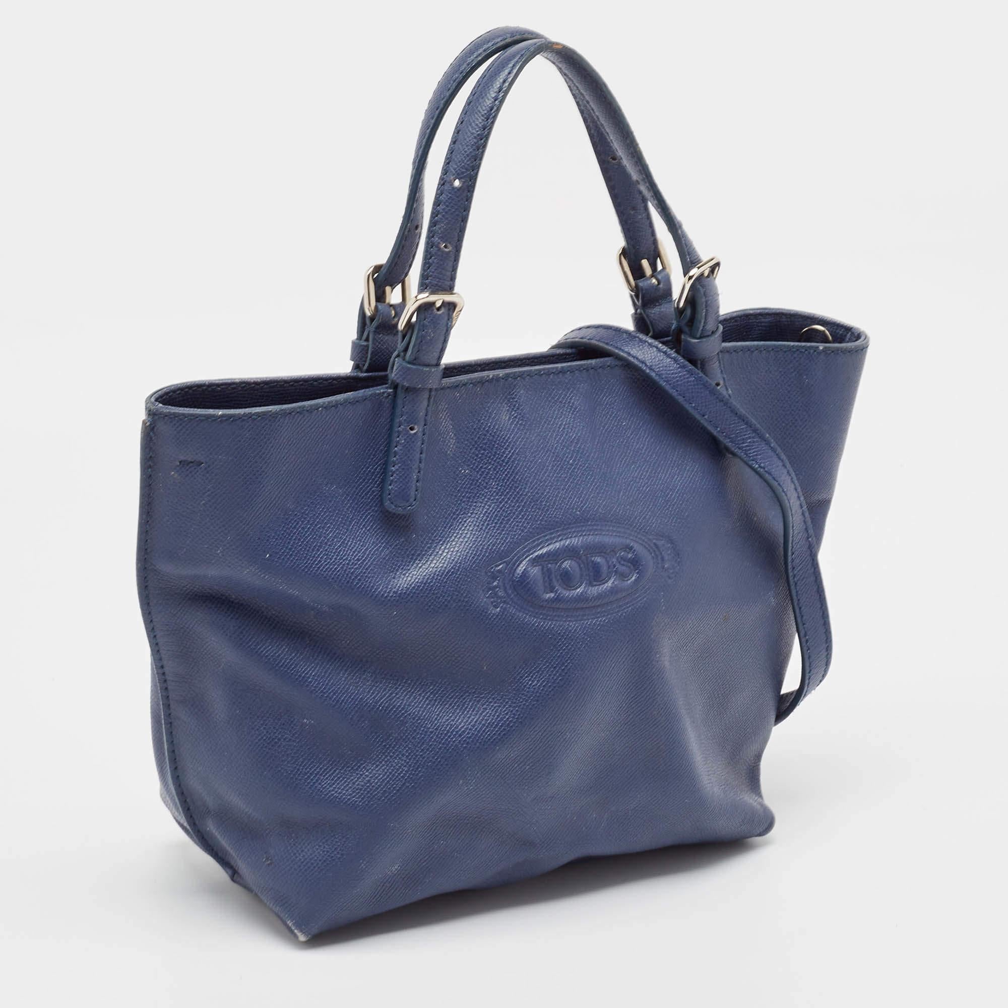 Tod's Navy Blue Leather Toronto Shopper Tote In Fair Condition In Dubai, Al Qouz 2