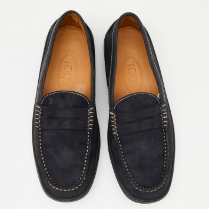 Tod's Marineblauer Nubuck Leder Penny Slip On Loafers Slip On Loafers Größe 40 (Schwarz) im Angebot