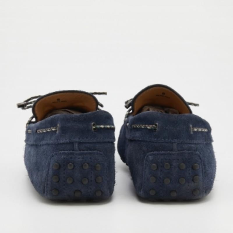 Tod's Marineblauer Slip On Loafers aus Wildleder mit Schleife Größe 42 im Angebot 1