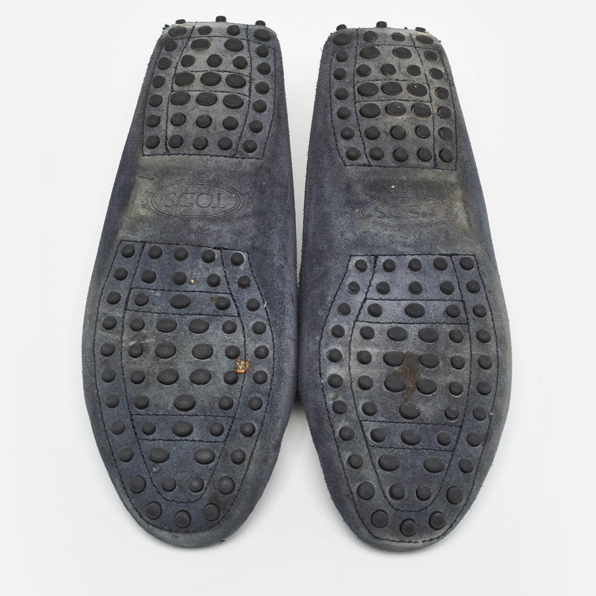 Tod's Navy Blue Suede Gommino Loafers Size 38 For Sale 1