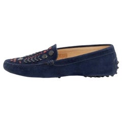 Tod's - Mocassins cloutés en daim bleu marine taille 37