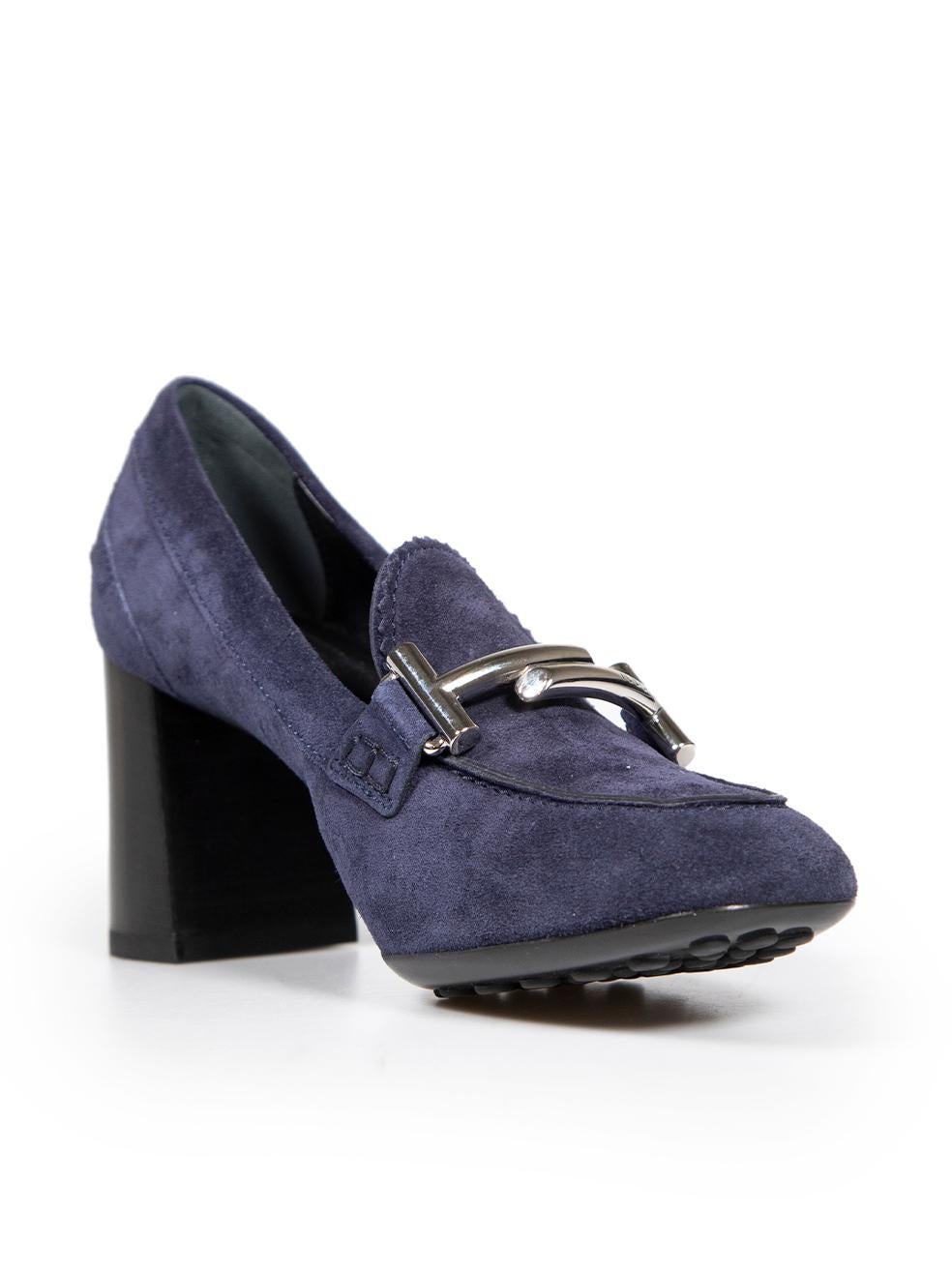 CONDITION is Never worn. No visible wear to pumps is evident on this new Tod's designer resale item.
 
 
 
 Details
 
 
 Navy
 
 Suede
 
 Slip on pumps
 
 Loafers style
 
 Silver tone hardware
 
 Double T buckle detail
 
 Square toe
 
 Micd block