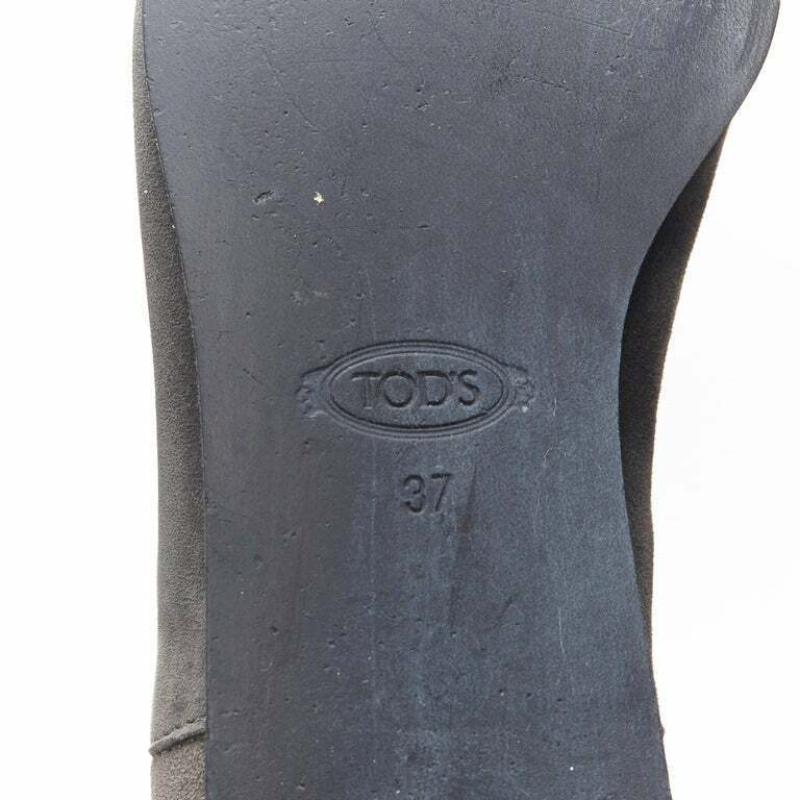 TOD'S No Code dark grey suede elastic gusset round toe flat ankle bootie EU37 For Sale 6