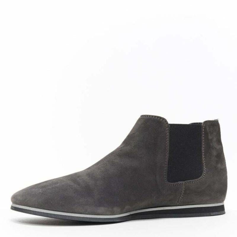 Women's TOD'S No Code dark grey suede elastic gusset round toe flat ankle bootie EU37 For Sale