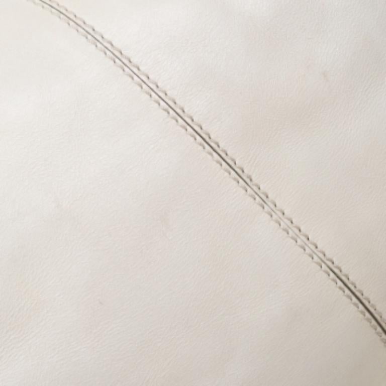 Tod's Hobo en cuir écru en vente 1