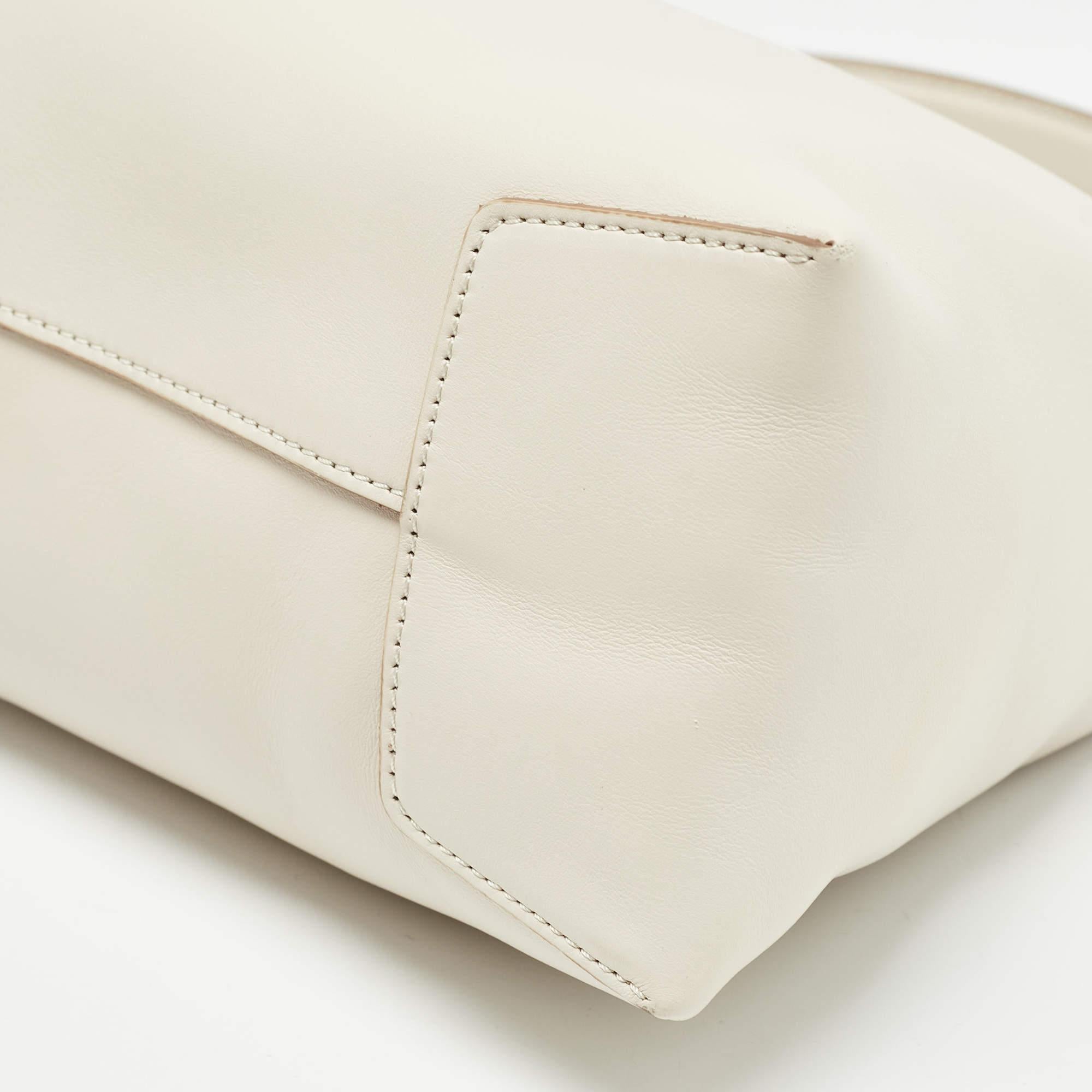 Tod's Bolso bandolera Tod's Off White Leather Small T Case en venta 4