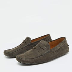 Tod's Olive Green Nubuck Leather Gommino Loafers 41.5