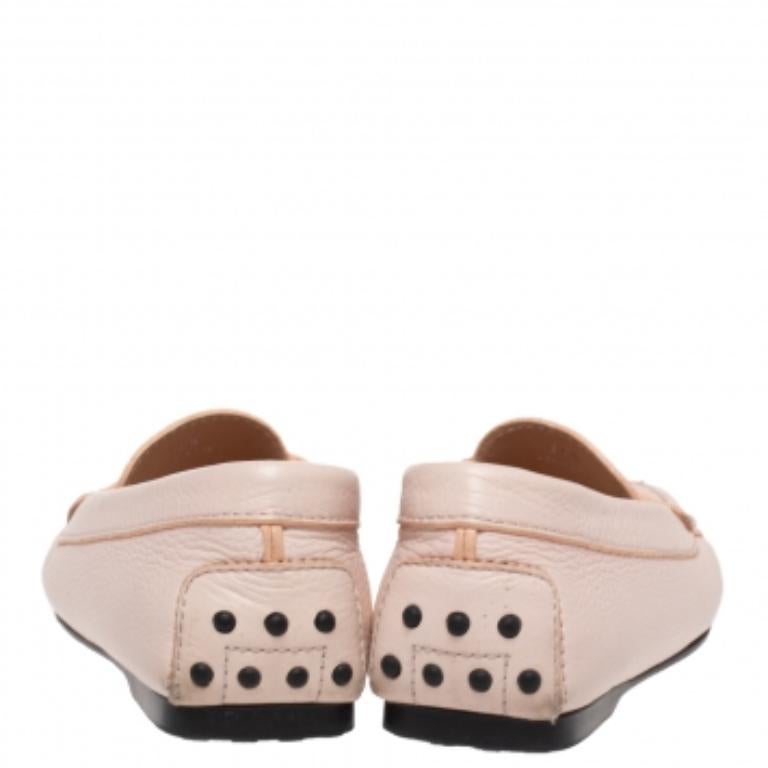 Women's Tod's Pink Leather Penny Loafers Size 35.5 For Sale