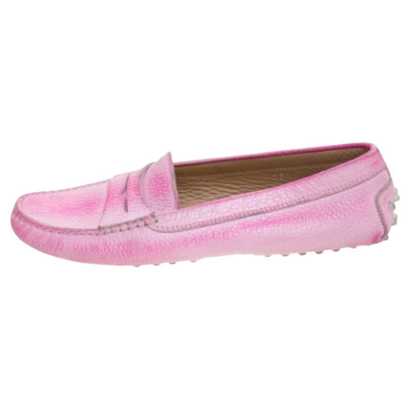 Tod's Slip On Loafers Penny en cuir rose, taille 37,5 en vente