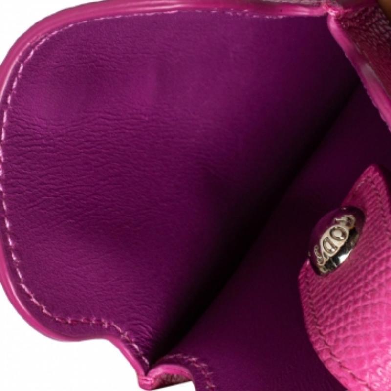 Tod's Pink Leather Phone Case For Sale 5