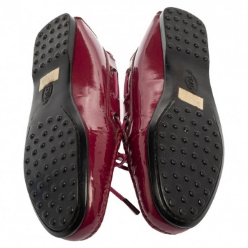 Tod's Pink Patent Leather Bow Loafers Size 36.5 For Sale 2