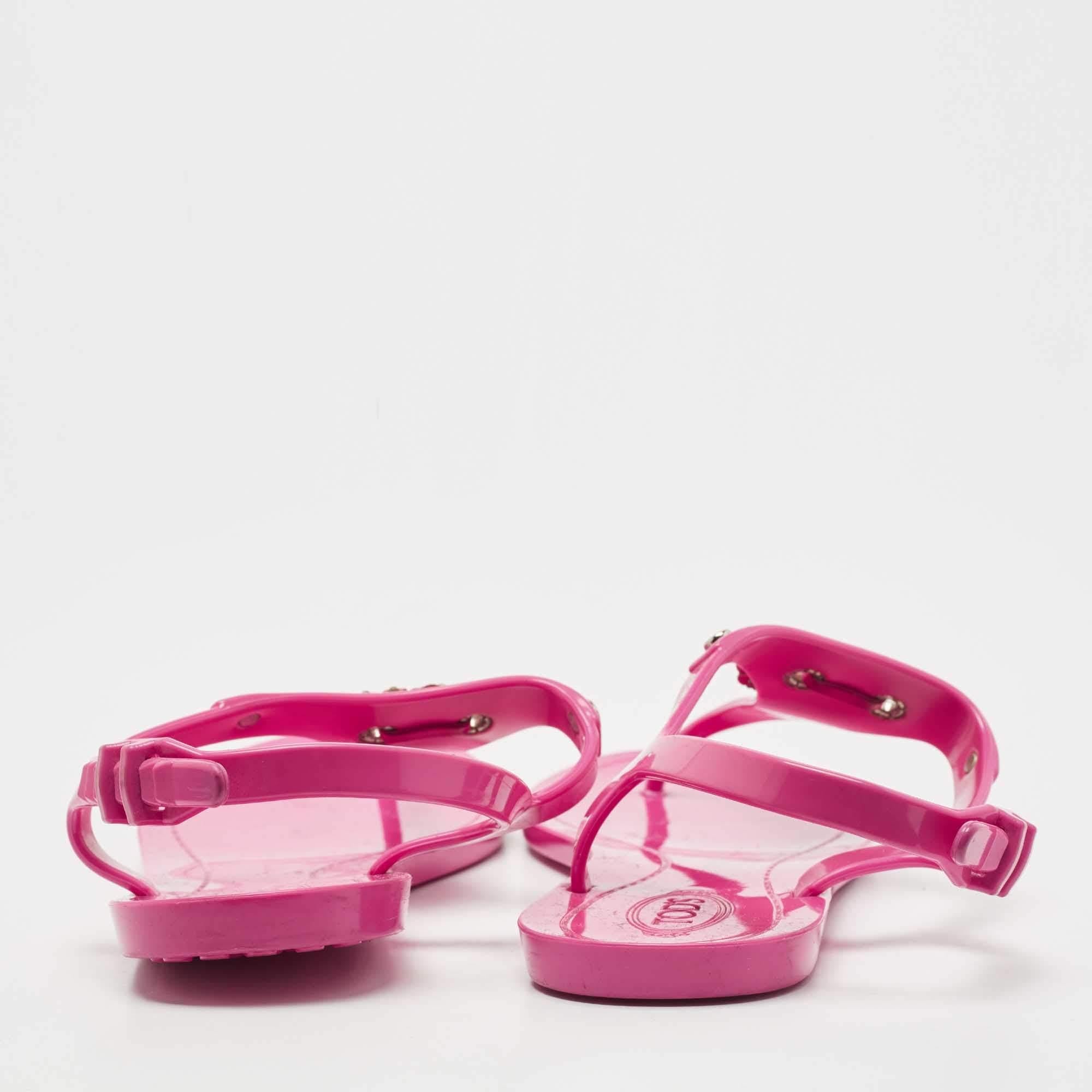 Tod's Pink Rubber Studded Tassel Thong Flat Sandals Size 38 For Sale 1