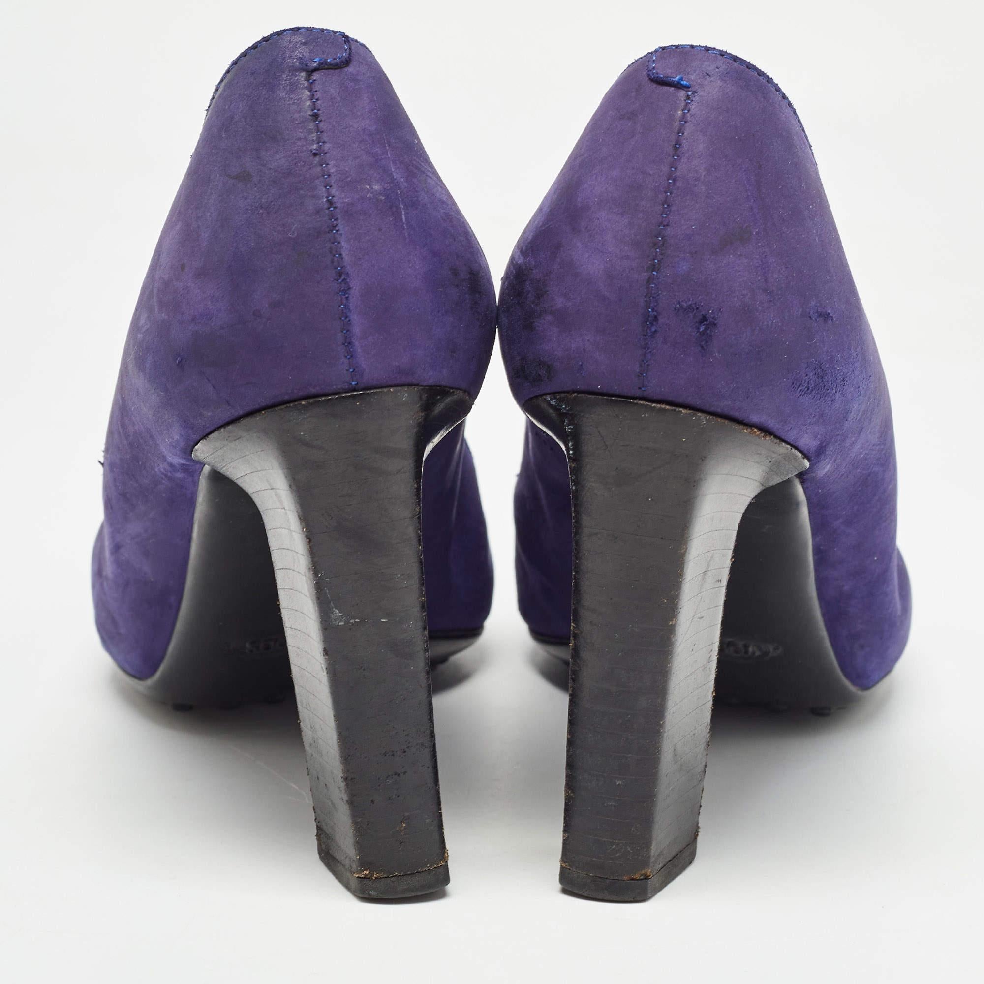 Tod's Purple Nubuck Leather Square Toe Pumps Size 41 For Sale 1