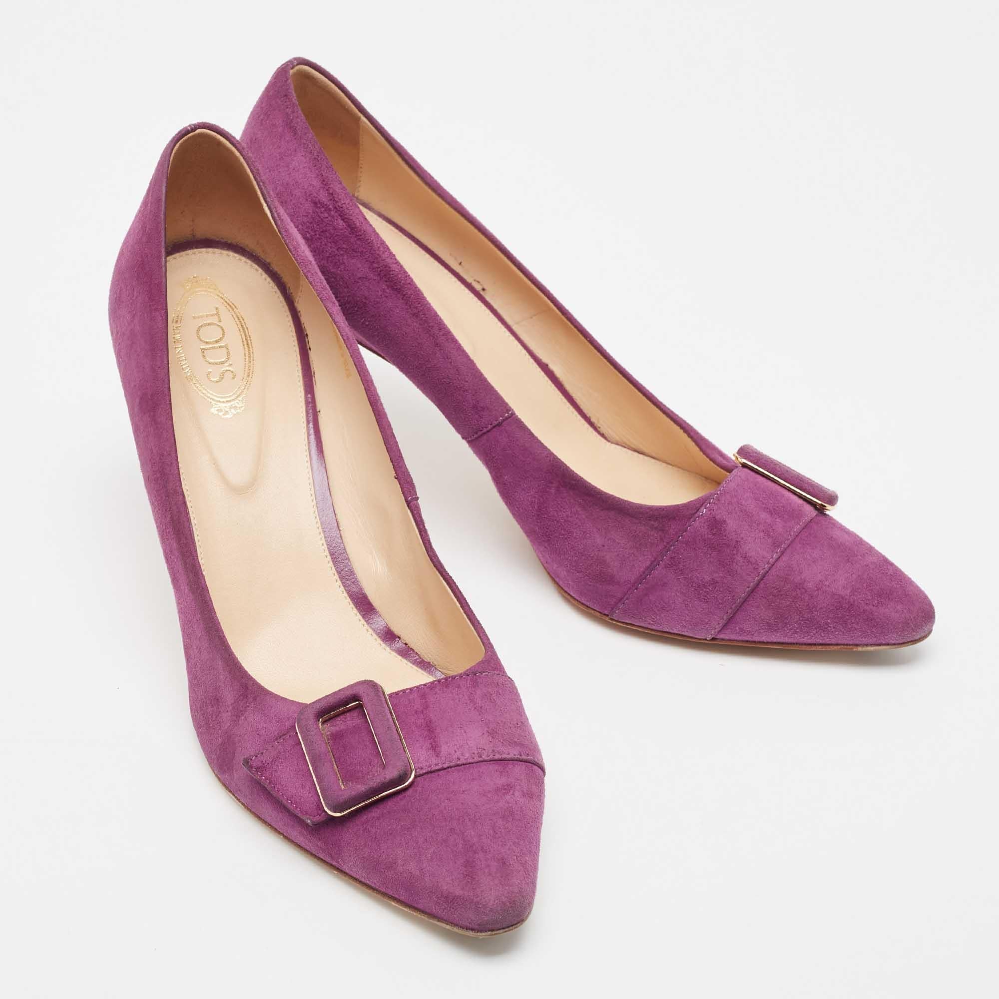 Women's Tod's Purple Suede Buckle Pumps Size 40 For Sale