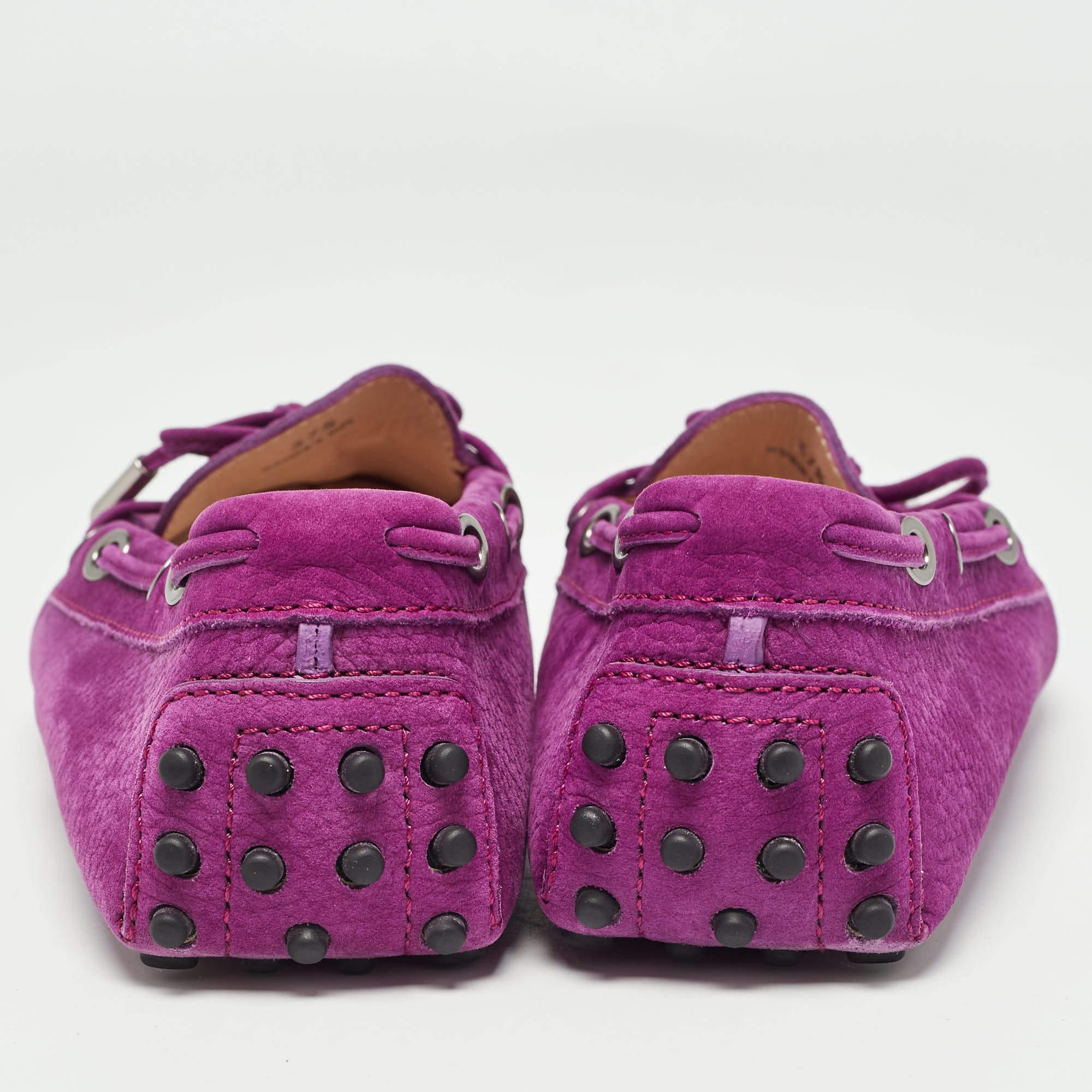 De las mujeres Tod's Mocasines Gommino de Ante Morado Talla 37.5 en venta