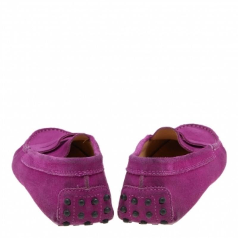 Tod's Purple Suede Penny Slip On Loafers Size 36 en vente 2