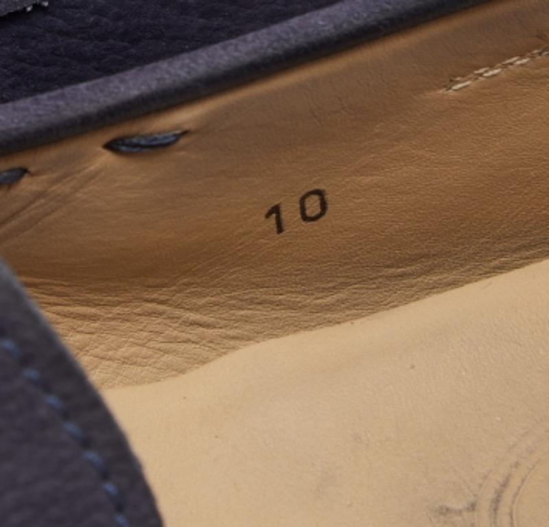 Tod's Mocassins en daim violet Taille 44.5 en vente 1