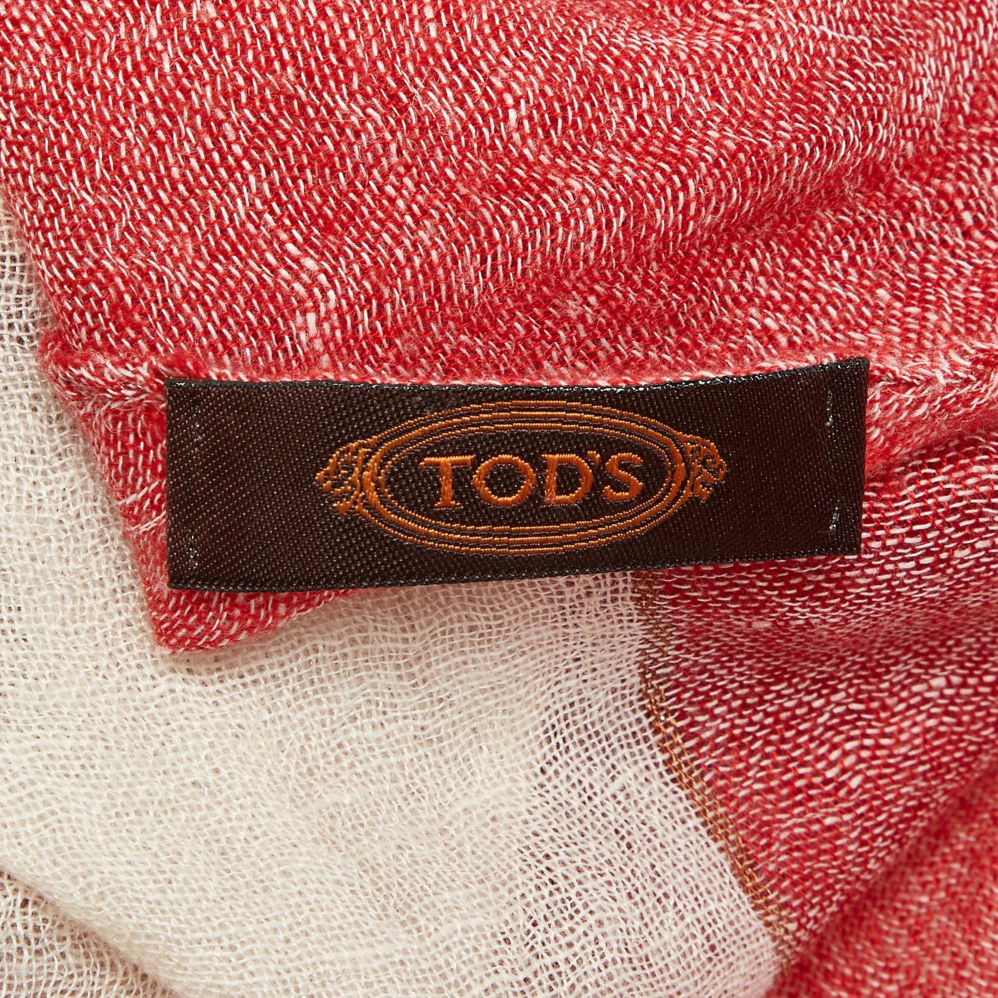 Tod's Red/Cream Striped Linen & Cashmere Scarf In Good Condition For Sale In Dubai, Al Qouz 2