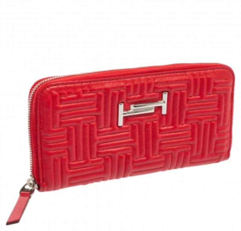 Women's Tod's Red Leather Double T Zip Around Continental Wallet For Sale