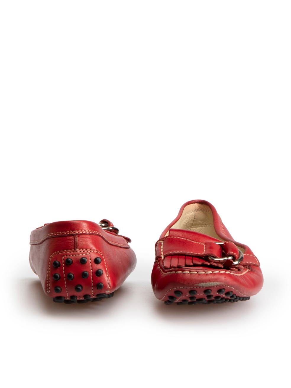 Tod's Red Leather Fringed Driving Moccasins Size IT 38 In Good Condition For Sale In London, GB