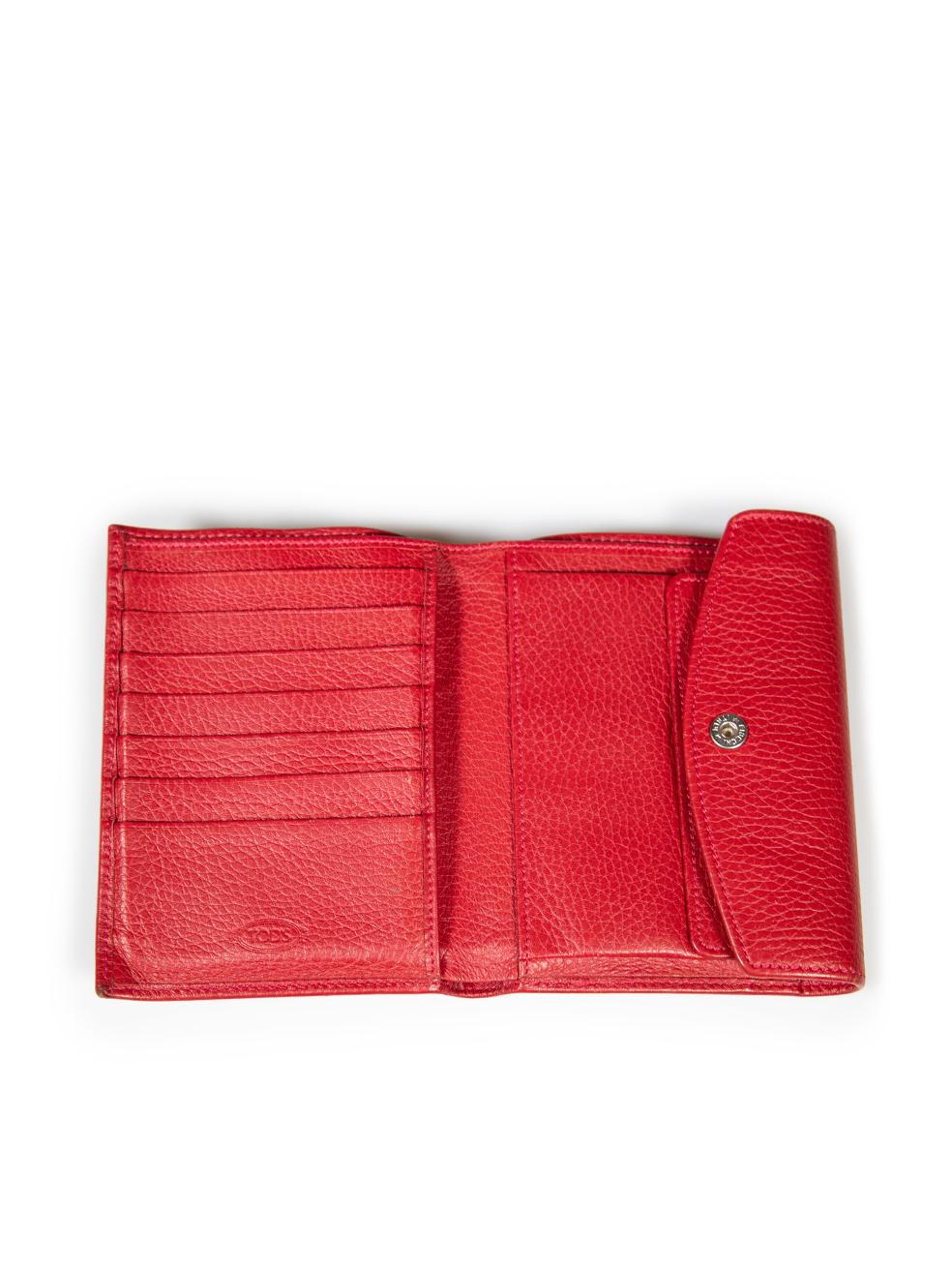 Tod's Red Leather Wallet For Sale 1