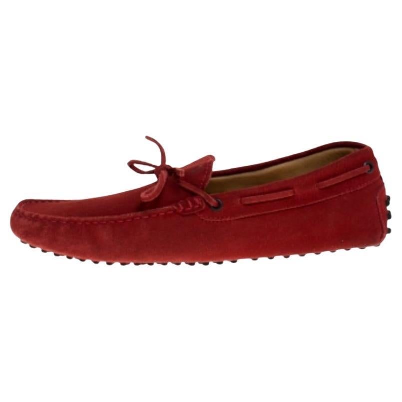 Tod's - Mocassins en daim rouge avec nœud Taille 42 en vente