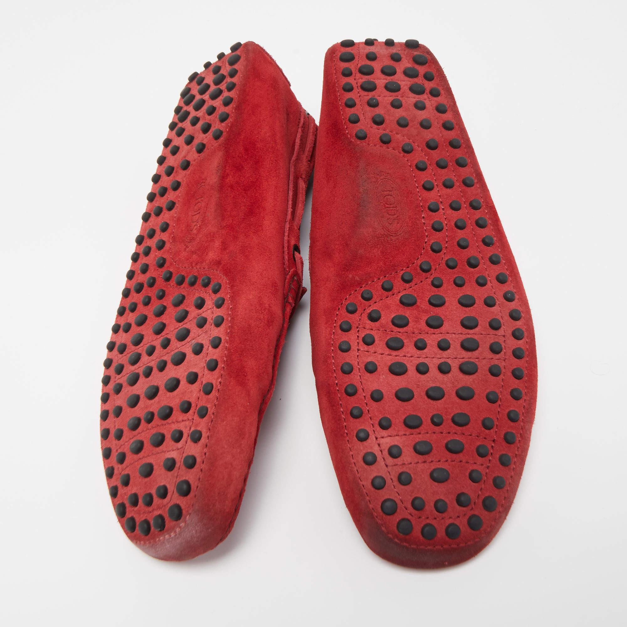 Tod's Red Suede Bow Detail Driving Loafers Size 42.5 For Sale 2