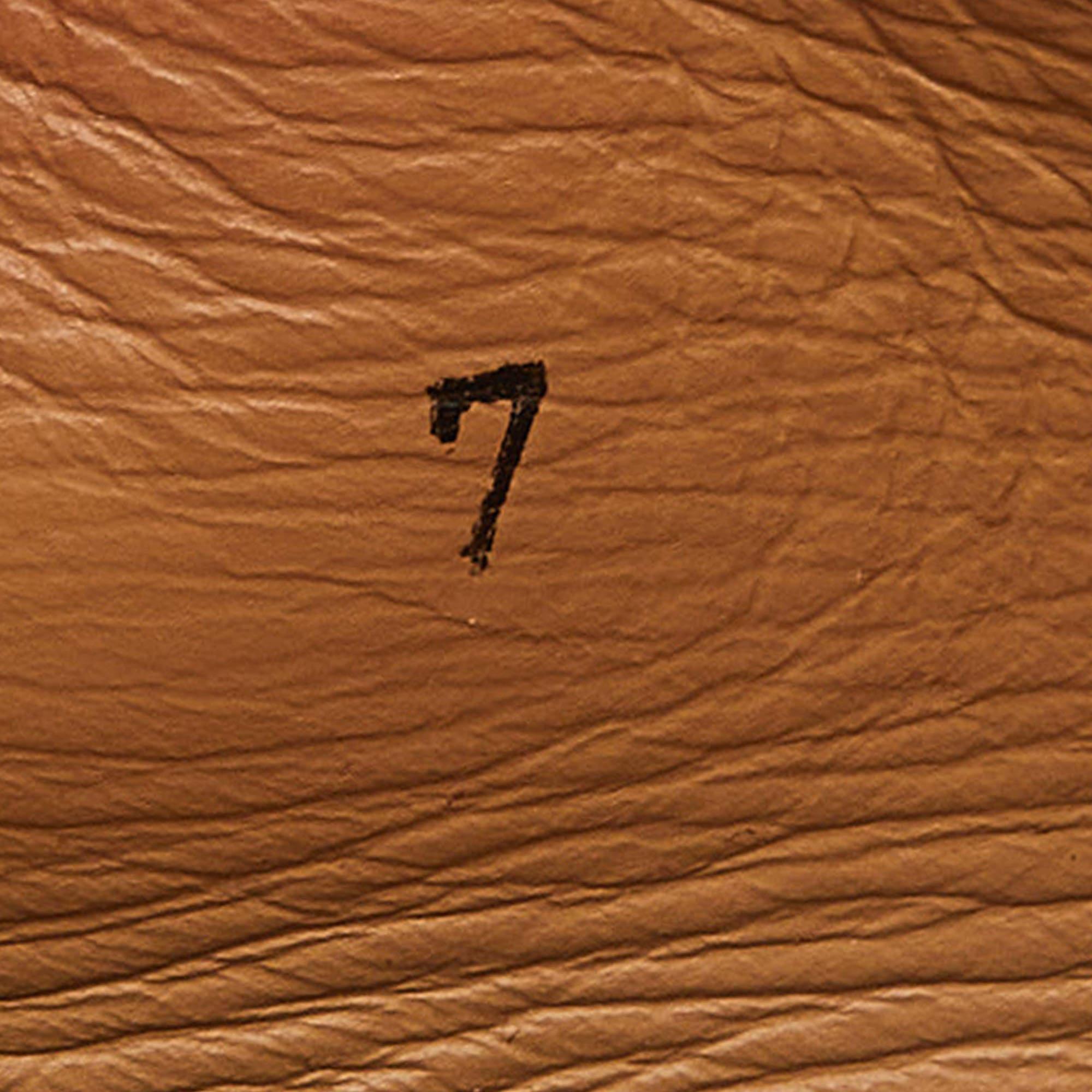 Mocassini Tod's in pelle scamosciata rossa taglia 41 in vendita 3