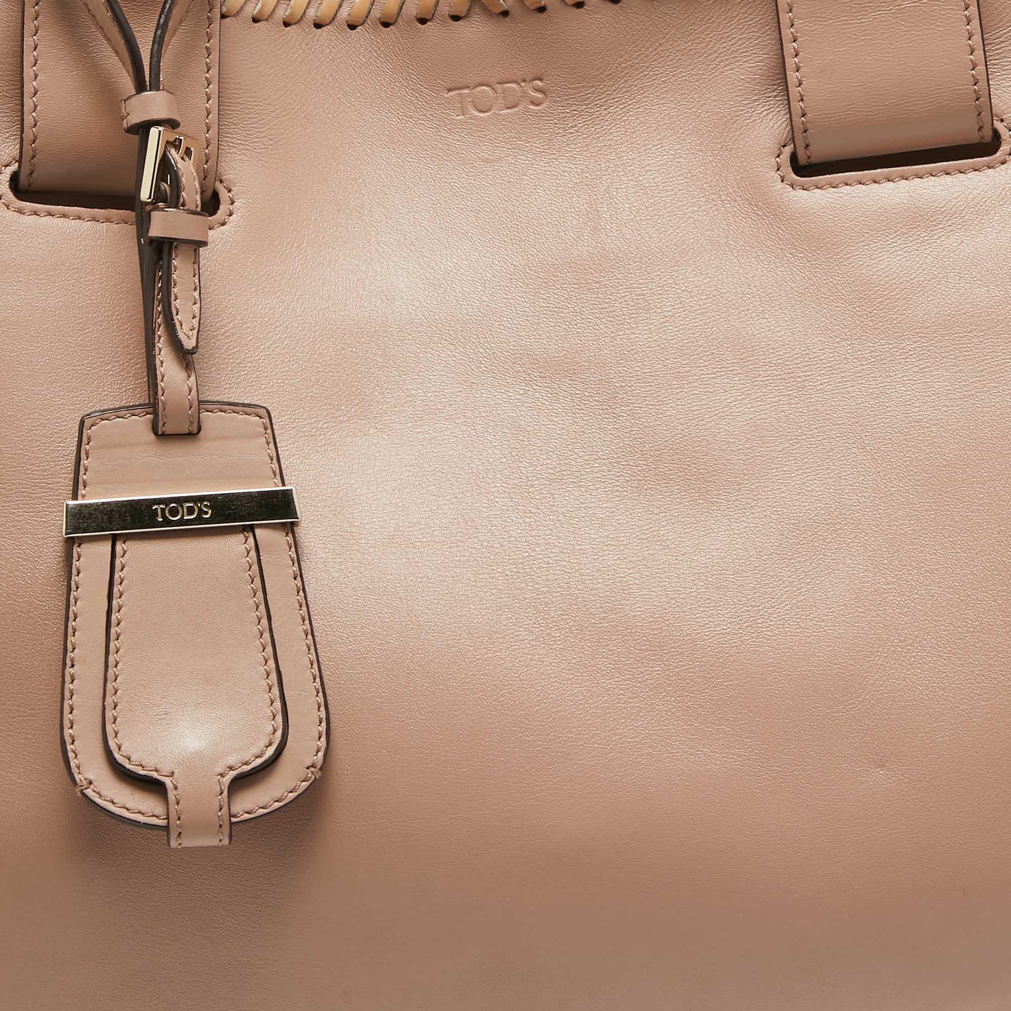 Women's Tod's Rose Poudre Leather Cape Tote For Sale