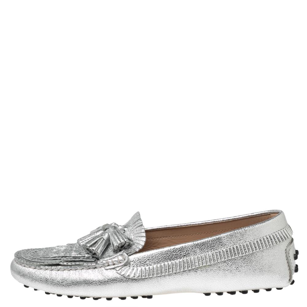 Women's Tod's Silver Fringed Leather Tassel Loafers Size 37.5