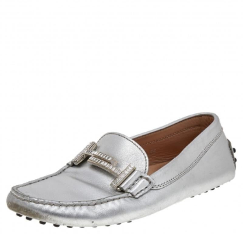 Argento Tod's Silver Leather Slip on Loafers Taglia 36