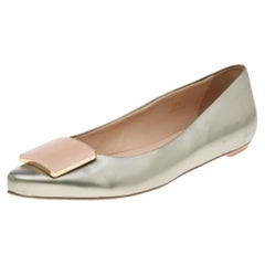 Tod's Silber/Rosa Lackleder Schnalle Detail flache Schuhe Größe 39,5